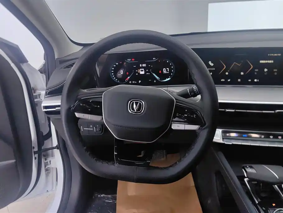 Changan Escape 2025 — фото 15