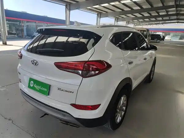 Hyundai Tucson 2015