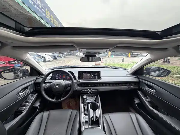 Honda Accord 2025