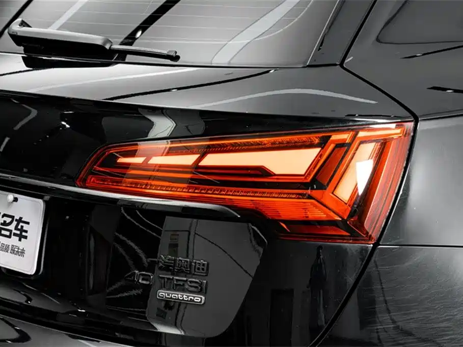 Audi Q5L 2024 — фото 9