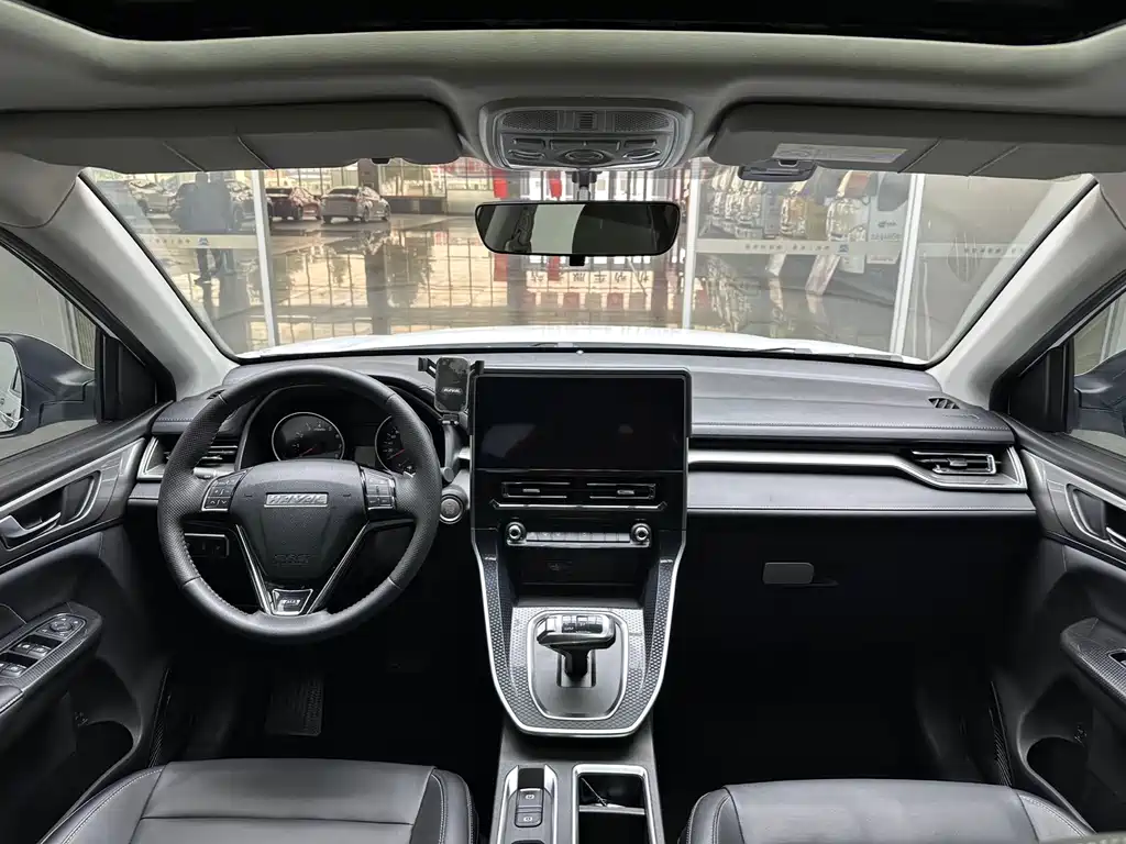 Haval M6 2022 — фото 10