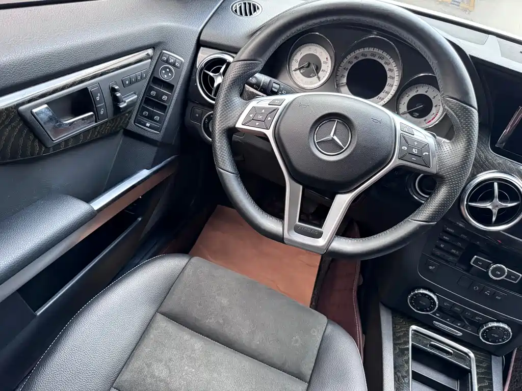 Mercedes-Benz GLK-Class 2015 — фото 14