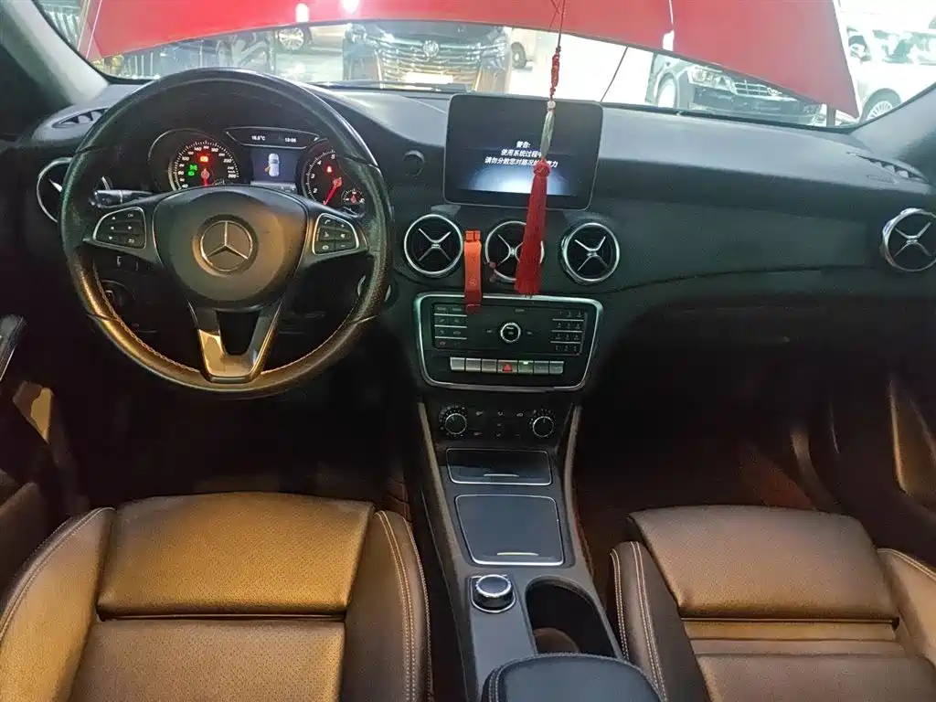 Mercedes-Benz GLA 2018 — фото 6