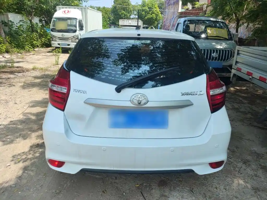 Toyota Yaris L 2020