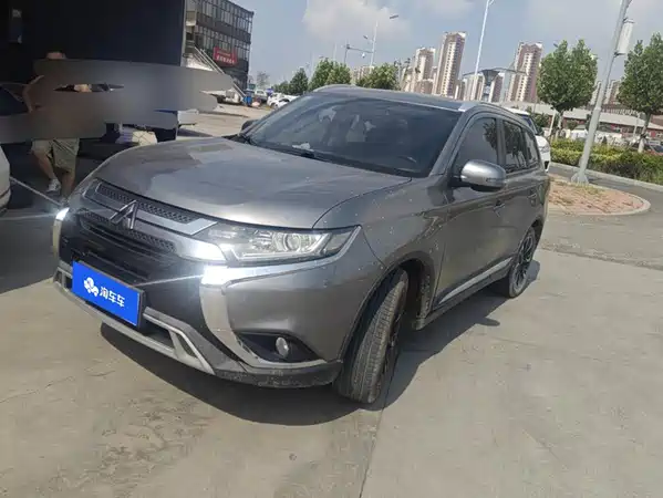 Mitsubishi Outlander 2019
