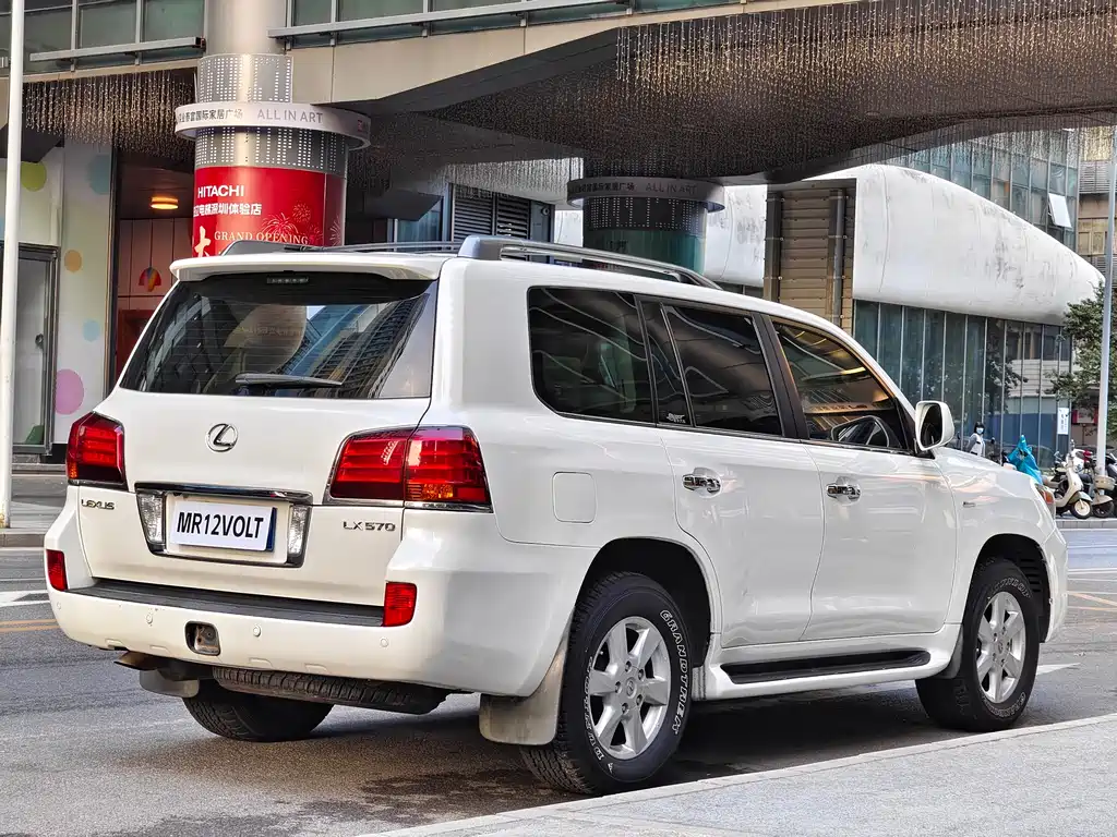 Lexus LX 2008 — фото 5