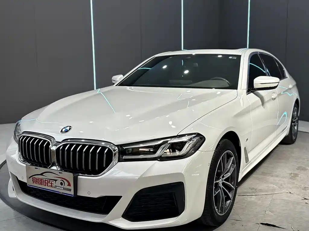 BMW 5 Series 2023
