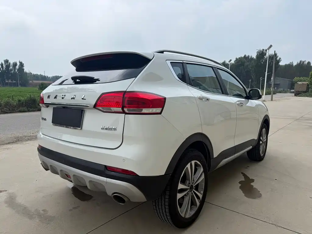 Haval H2s 2018 — фото 7
