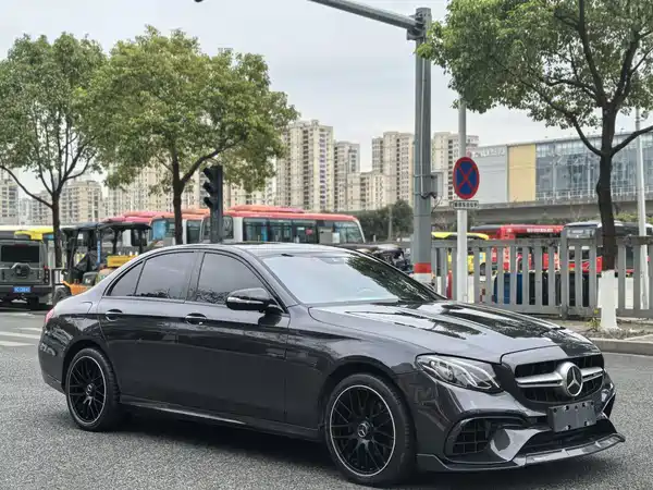Mercedes-Benz E-Class 2017