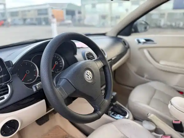 Volkswagen Lavida 2010