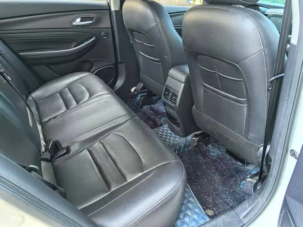 GAC Motor Trumpchi GA4 2019 — фото 13