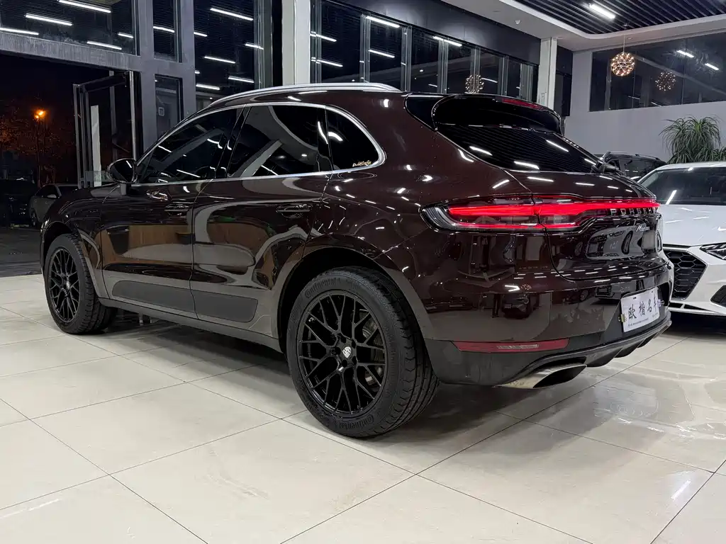 Porsche Macan 2020 — фото 5