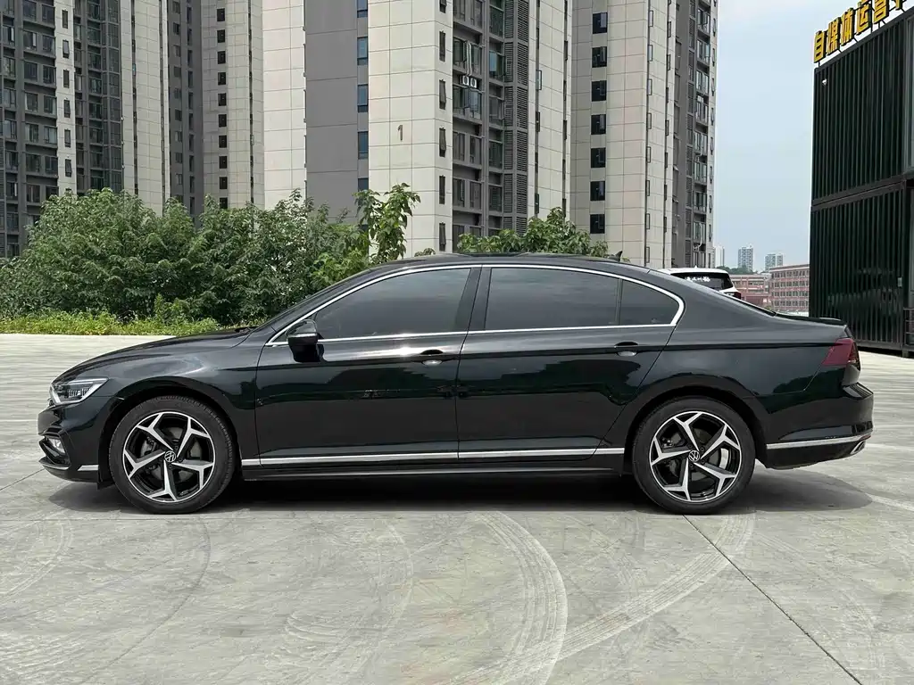 Volkswagen Magotan 2023