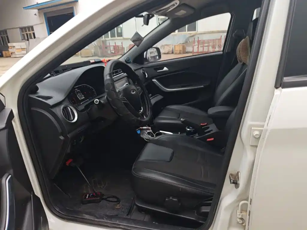 Chery Tiggo 3x 2018 — фото 15