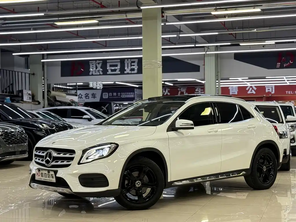 Mercedes-Benz GLA 2019