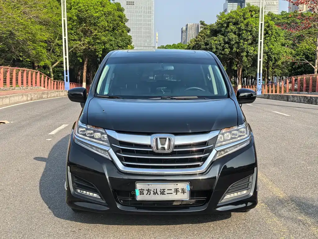 Honda Elysion 2018 — фото 2