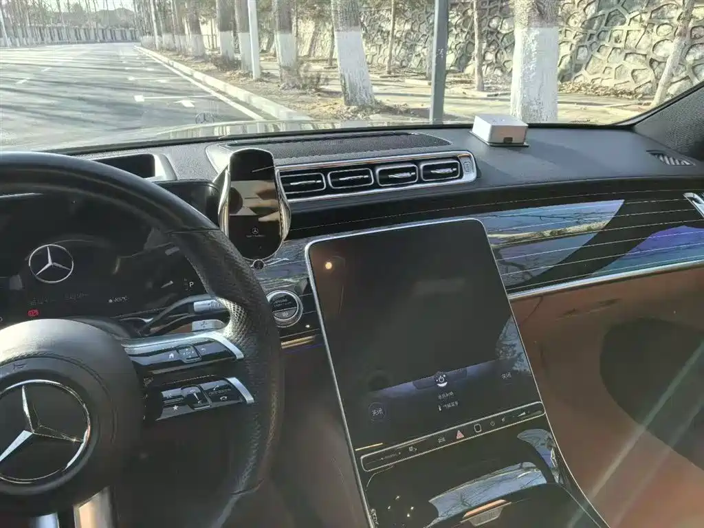 Mercedes-Benz S-Class 2023 — фото 4