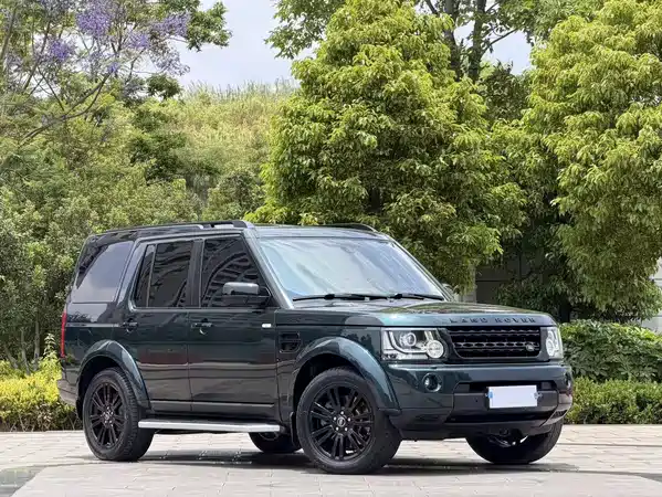 Land Rover Discovery 2013