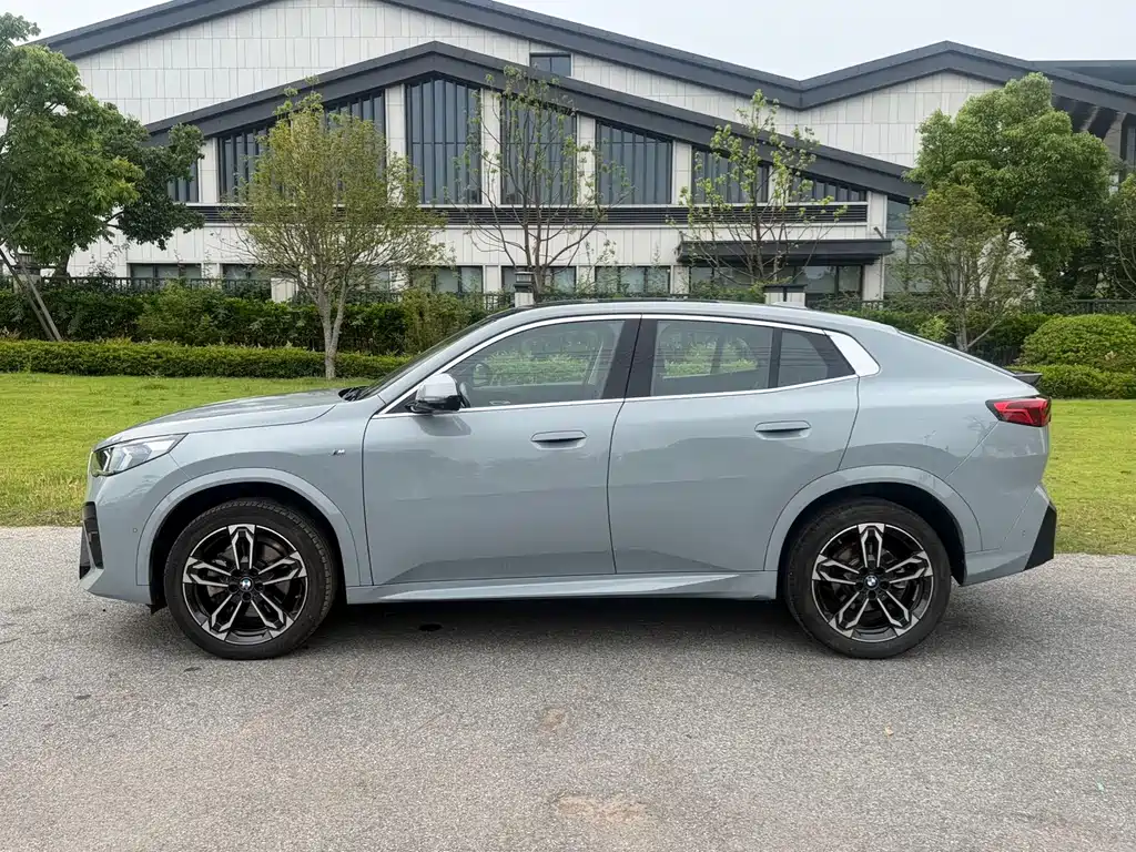 BMW X2 2024 — фото 3