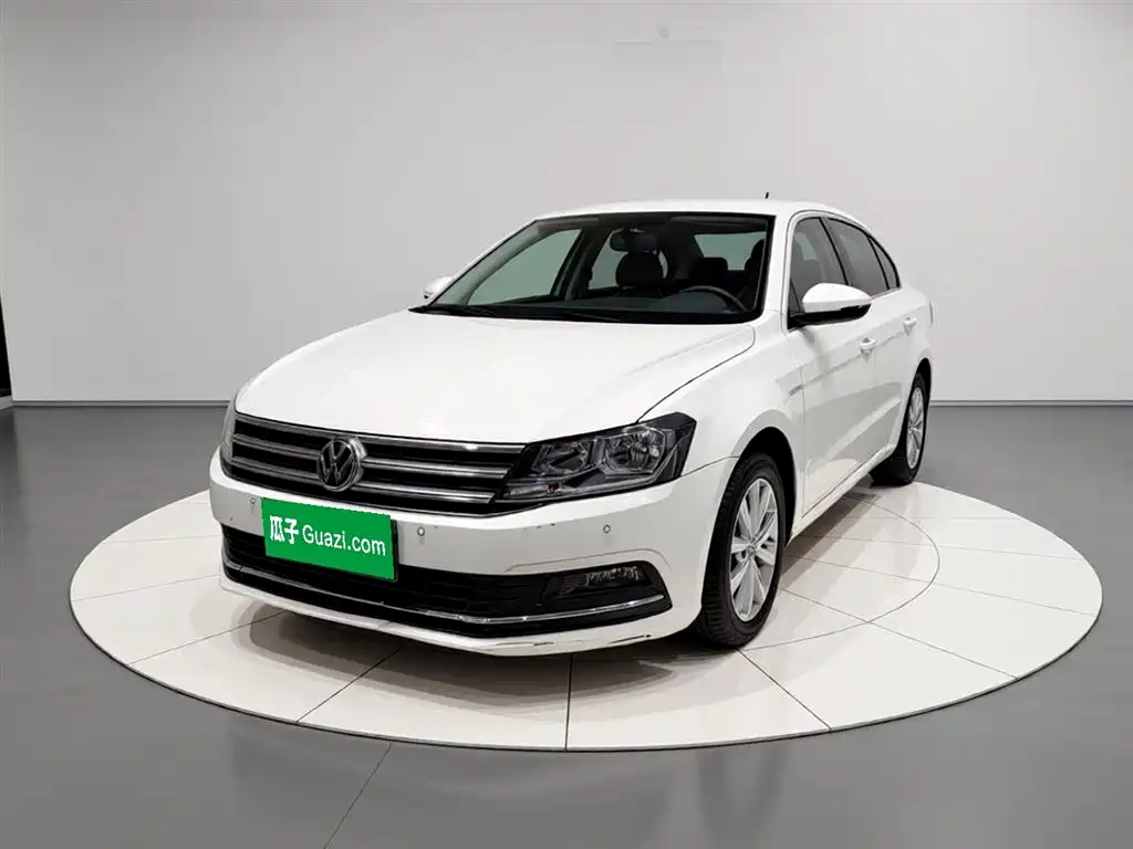 Volkswagen Lavida 2016 — фото 1