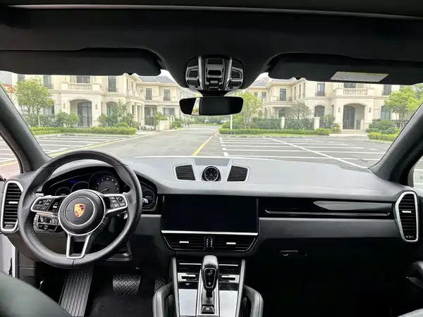 Porsche Cayenne 2019