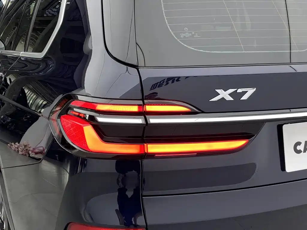 BMW X7 2023 — фото 36