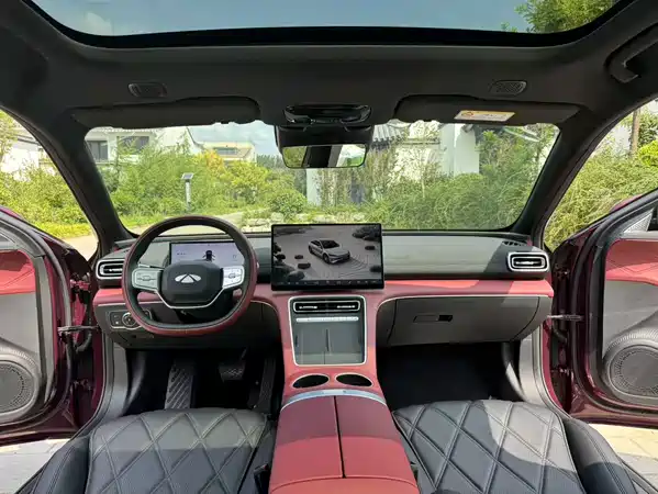 Chery Fengyun A9L 2025