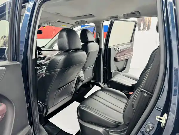 GAC Trumpchi M6 2022