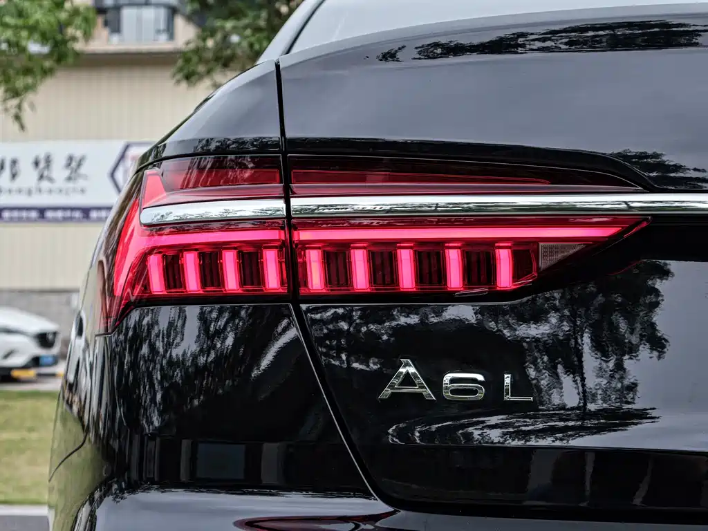 Audi A6L 2022 — фото 8