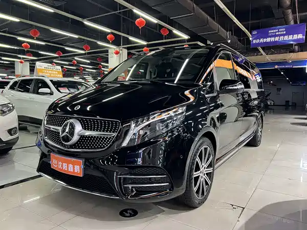 Mercedes-Benz V-Class 2023