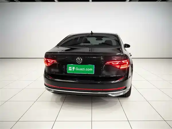 Volkswagen Sagitar 2023