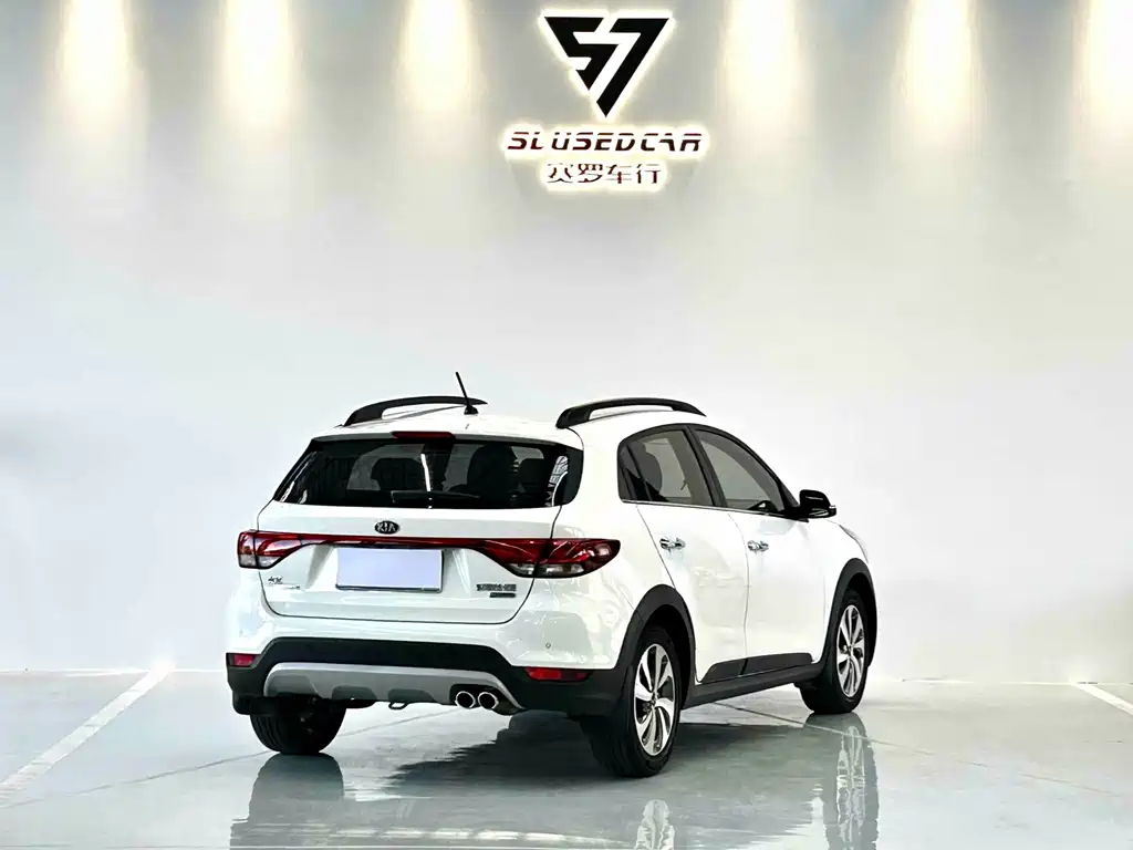 Kia KX Cross 2019 — фото 9