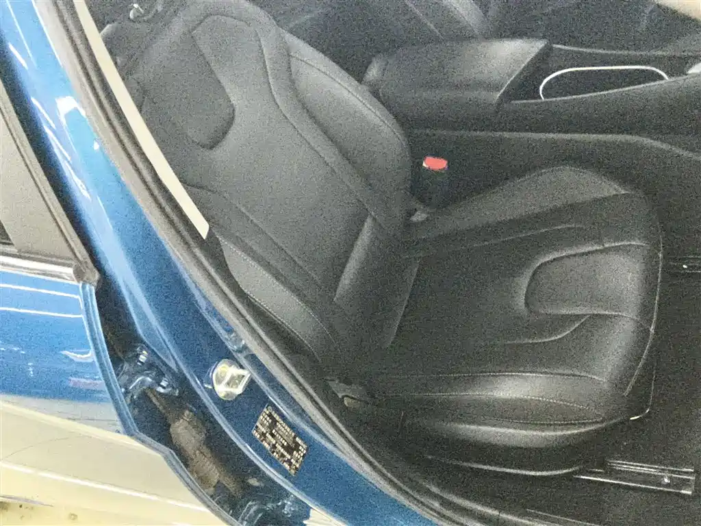 Hyundai Elantra 2021 — фото 25