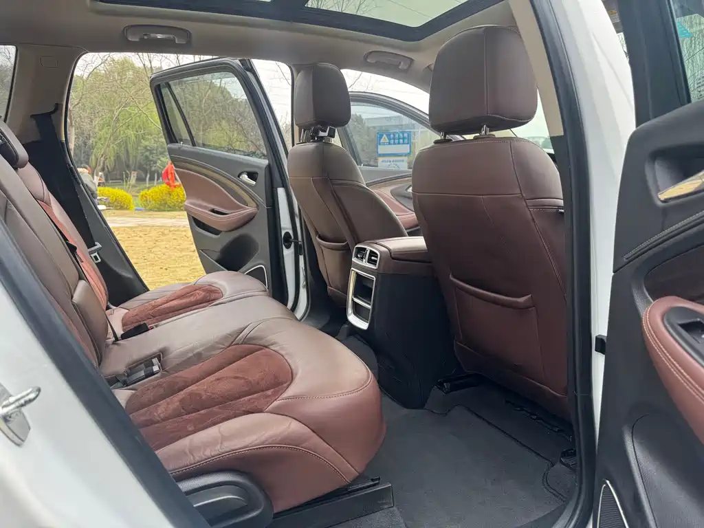 Buick Envision Plus 2016 — фото 13