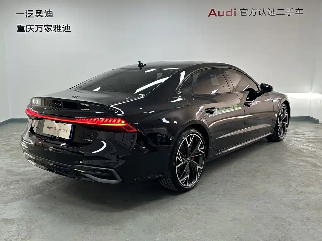 Audi A7L 2025 — фото 8
