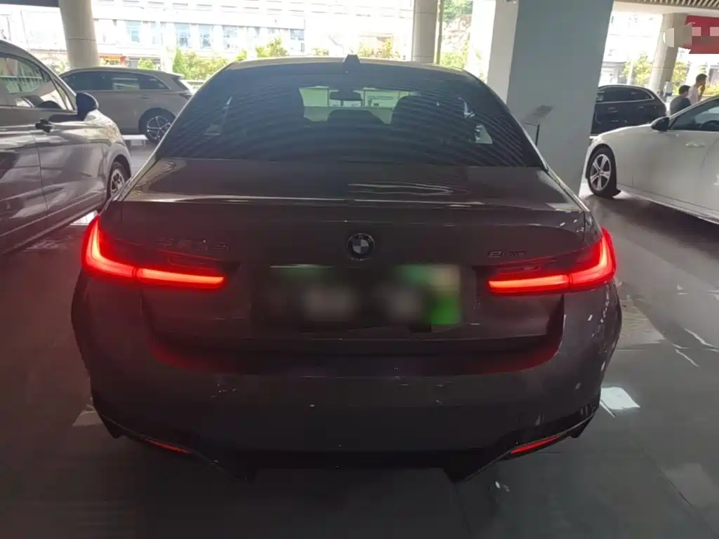 BMW i3 2023
