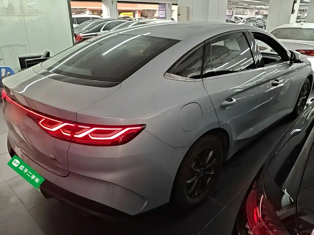 BYD Qin L 2025 — фото 7