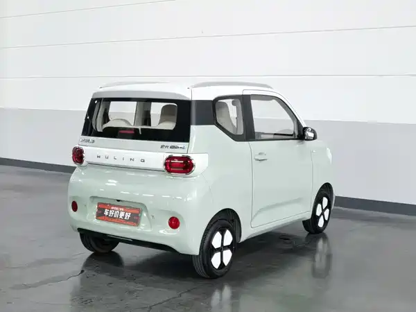 Wuling Hongguang MINIEV 2024