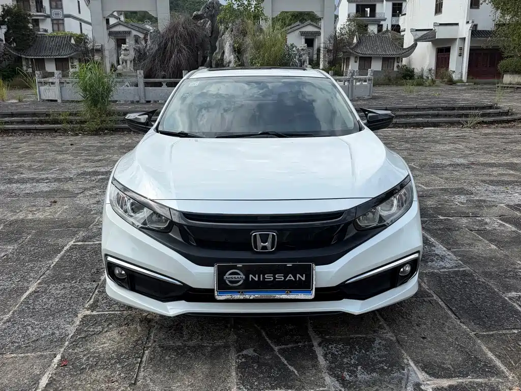 Honda Civic 2019 — фото 2