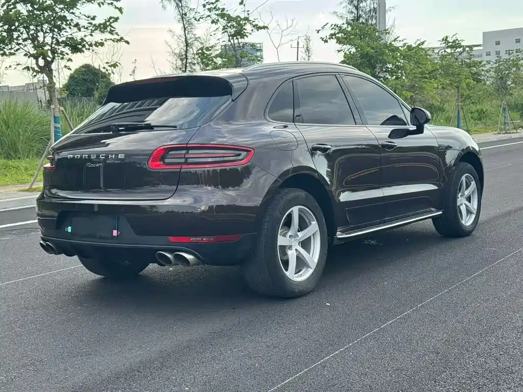 Porsche Macan 2017 — фото 6