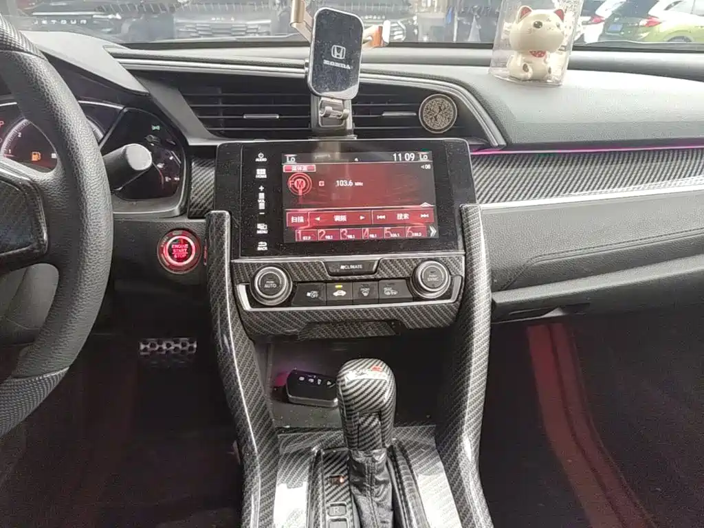 Honda Civic 2020 — фото 13