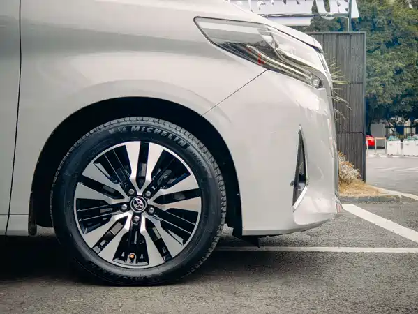 Toyota Alphard 2018