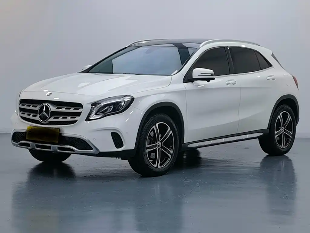 Mercedes-Benz GLA 2018 — фото 1