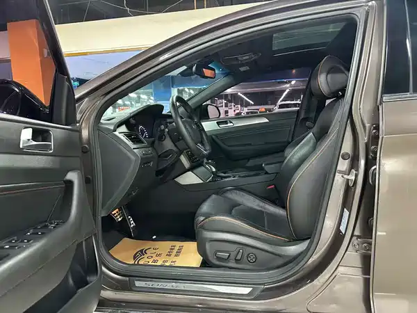 Hyundai Sonata 2015