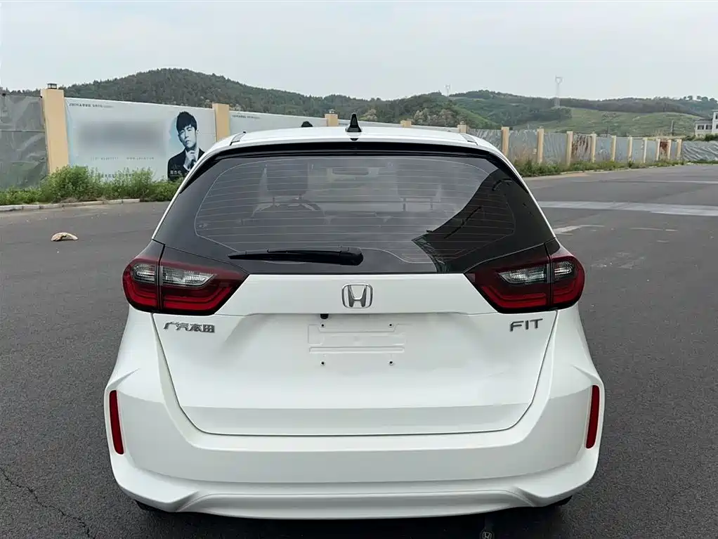 Honda Fit 2023 — фото 9