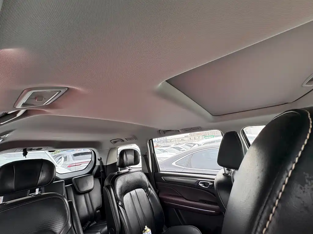 GAC Motor Trumpchi M6 2023 — фото 13