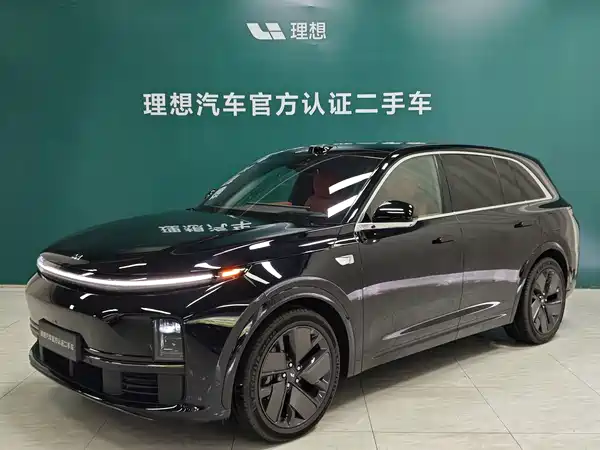 Li Auto L7 2025