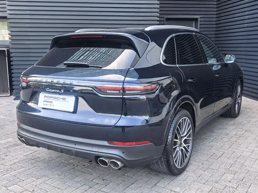 Porsche Cayenne 2019 — фото 9