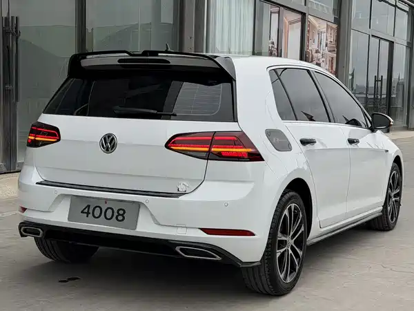 Volkswagen Golf 2020