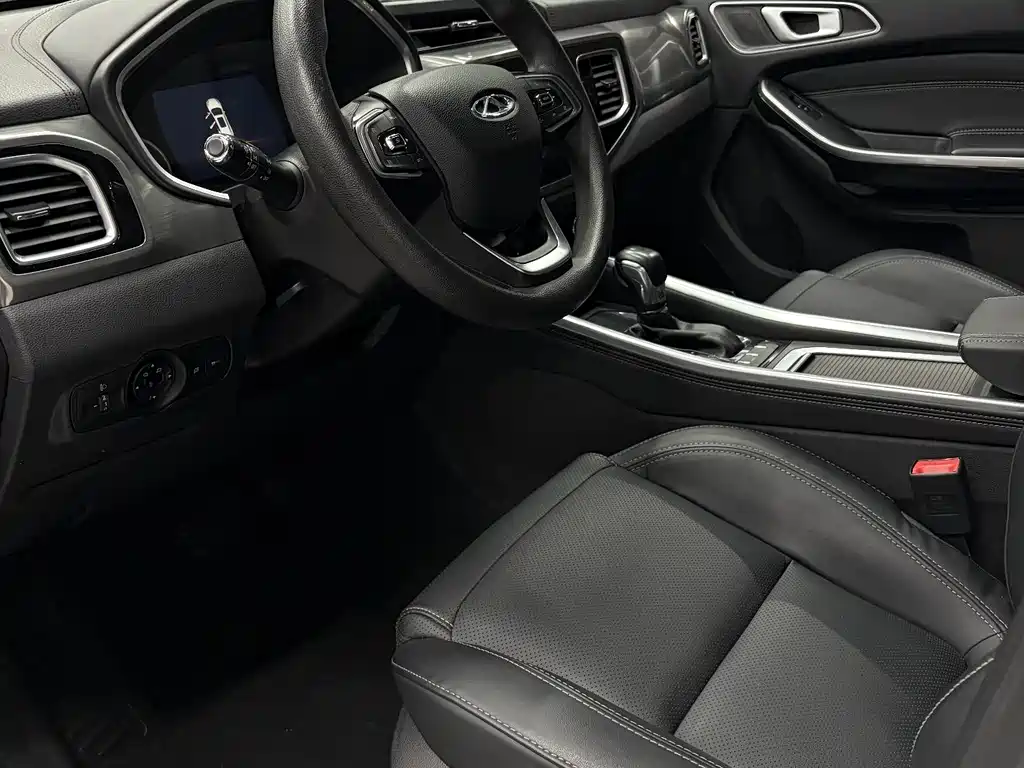 Chery Tiggo 8 2019 — фото 13